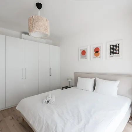 Apartament Jay *