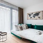 Red Jay Apartment Prague